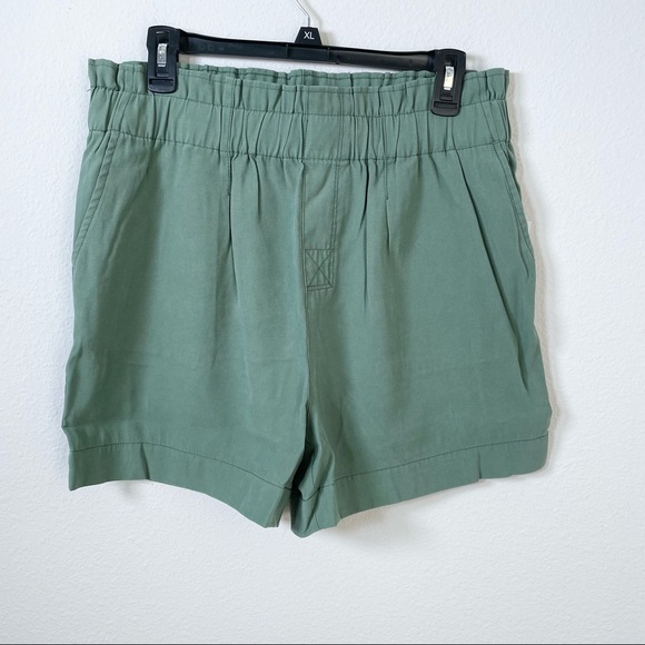 Mauby Paperbag Waist Green Shorts Sz Large - Picture 3 of 11